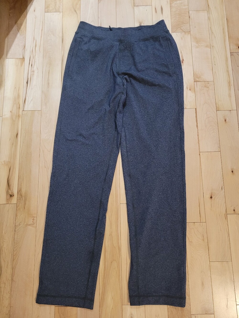 Lululemon men's size large gray sweatpants